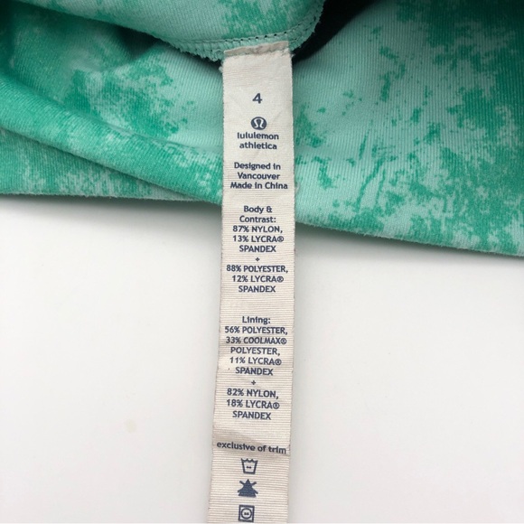 Lululemon Cropped/Capri Leggings  Black w/Layered Green Belt Sz 4 - Picture 6 of 6